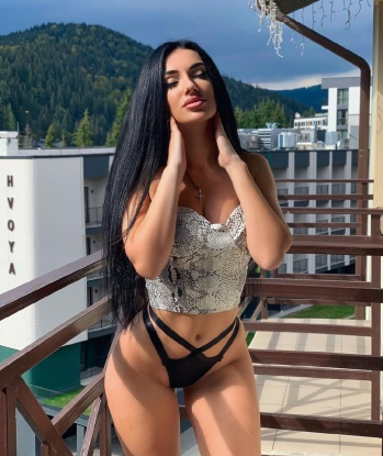 Со мной ты окунешься в мир наслаждения и фантазий. Я готова исполнить все твои желания и фантазии. Звони и договоримся о встрече, обещаю, тебе понравится! 7603, 28 лет